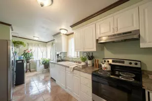 2552 Thorn Oak Dr, Medford, OR 97501 - Photo 4