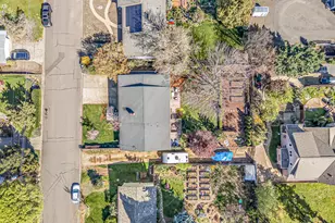 736 Frances Ln, Ashland, OR 97520 - Photo 38