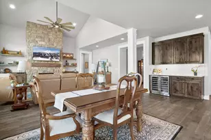 2704 NW Fairway Heights Dr, Bend, OR 97703 - Photo 14