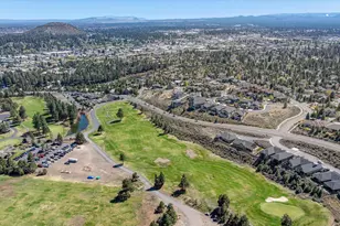 2704 NW Fairway Heights Dr, Bend, OR 97703 - Photo 66