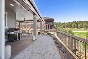 2704 NW Fairway Heights Dr, Bend, OR 97703 - Photo 46