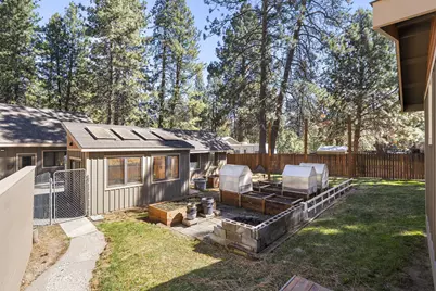 19206 Kiowa Road, Bend, OR 97702 - Photo 30