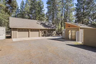 19206 Kiowa Rd, Bend, OR 97702 - Photo 8