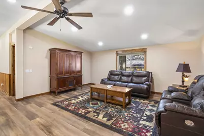 19206 Kiowa Road, Bend, OR 97702 - Photo 14