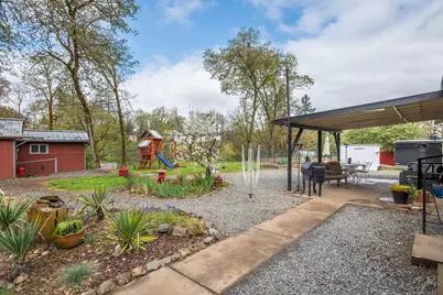 3300 Cloverlawn Drive, Grants Pass, OR 97527 - Photo 24