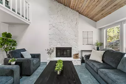 57308 Approach Lane #2, Sunriver, OR 97707 - Photo 4