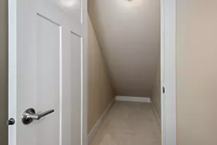 20510 SE Stanford Pl, Bend, OR 97702 - Photo 10