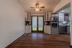 3285 Blackthorn Way, Medford, OR 97504 - Photo 10