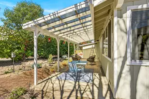 1057 Oak Knoll Dr, Ashland, OR 97520 - Photo 8