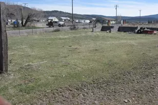 24086 Yellow Jacket Springs Rd, Beatty, OR 97621 - Photo 16