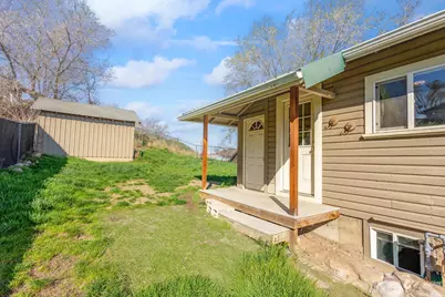 342 SE 7th Street, Madras, OR 97741 - Photo 16