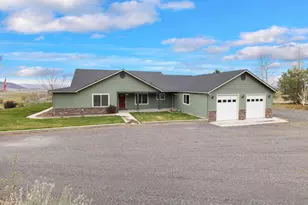 12445 Hwy 140 E, Klamath Falls, OR 97603 - Photo 1