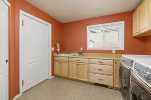 12445 Hwy 140 E, Klamath Falls, OR 97603 - Photo 48