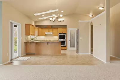 12445 Highway 140 E, Klamath Falls, OR 97603 - Photo 16