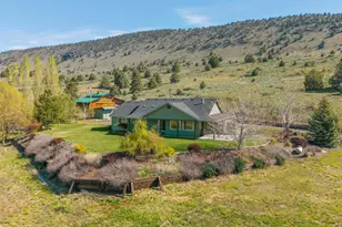 12445 Hwy 140 E, Klamath Falls, OR 97603 - Photo 2