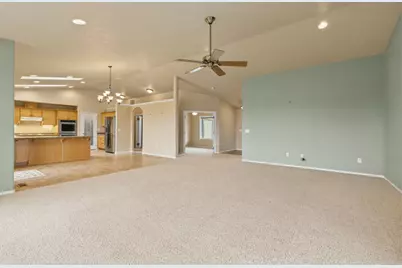 12445 Highway 140 E, Klamath Falls, OR 97603 - Photo 22