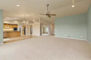 12445 Hwy 140 E, Klamath Falls, OR 97603 - Photo 22