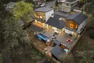 1901 NW 6th St, Bend, OR 97703 - Photo 20