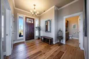 3274 Annapolis Dr, Medford, OR 97504 - Photo 2