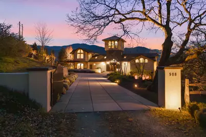 988 Dead Indian Memorial Road, Ashland, OR 97520 - Photo 12