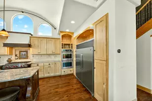 988 Dead Indian Memorial Rd, Ashland, OR 97520 - Photo 46