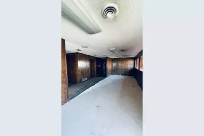 1776 Washburn Way, Klamath Falls, OR 97603 - Photo 2