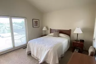 1990 Redtail Hawk Dr, Redmond, OR 97756 - Photo 10