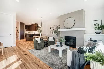 334 SW Roosevelt Avenue #Unit 1, Bend, OR 97702 - Photo 6