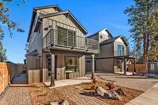 334 SW Roosevelt Ave, Bend, OR 97702 - Photo 4