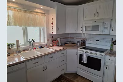 267 Kingsley Drive, Grants Pass, OR 97526 - Photo 4