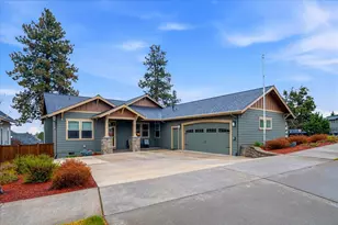 63114 Pikes Ct, Bend, OR 97701 - Photo 2
