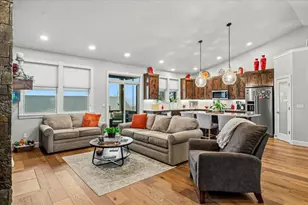 63114 Pikes Ct, Bend, OR 97701 - Photo 6