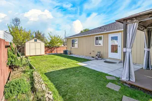 3851 Vly Mdws Dr, White City, OR 97503 - Photo 2