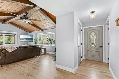 4131 W Griffin Creek Road, Medford, OR 97501 - Photo 6