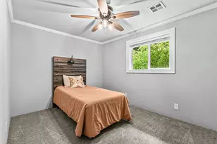 4131 W Griffin Creek Rd, Medford, OR 97501 - Photo 22