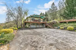 4131 W Griffin Creek Rd, Medford, OR 97501 - Photo 4