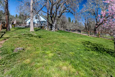 127 Lodge Road, Trail, OR 97541 - Photo 4