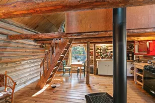 61567 Bearwallow Rd, Bend, OR 97703 - Photo 12