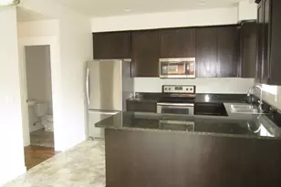 215 S C St, Phoenix, OR 97535 - Photo 4