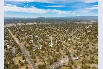21224 Limestone Avenue, Bend, OR 97703 - Photo 10