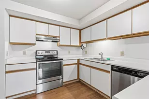 235 Meadow Dr, Ashland, OR 97520 - Photo 4