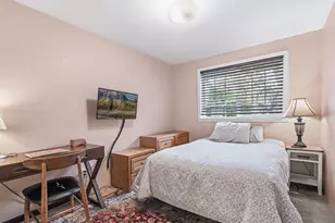 235 Meadow Dr, Ashland, OR 97520 - Photo 12