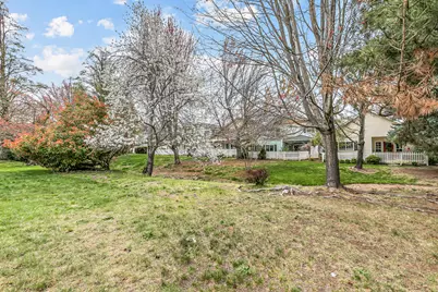235 Meadow Drive, Ashland, OR 97520 - Photo 20