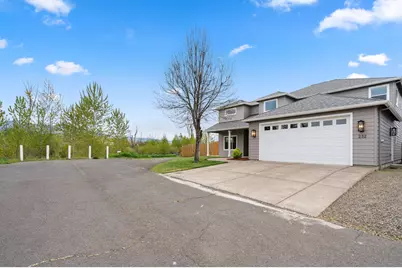 232 Willow Springs Drive, Talent, OR 97540 - Photo 2