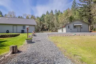 185 Starflower Way, Merlin, OR 97532 - Photo 54
