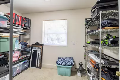 185 Starflower Way, Merlin, OR 97532 - Photo 32