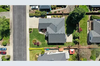 160 Keystone Way, Eagle Point, OR 97524 - Photo 36