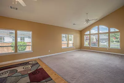 160 Keystone Way, Eagle Point, OR 97524 - Photo 8