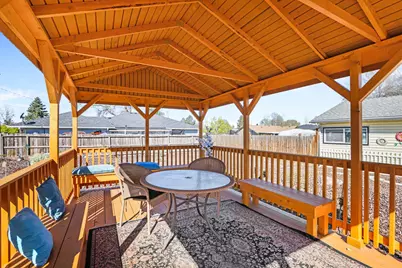 2987 Delta Waters Road, Medford, OR 97504 - Photo 14