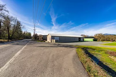 992 Ort Lane, Merlin, OR 97532 - Photo 6